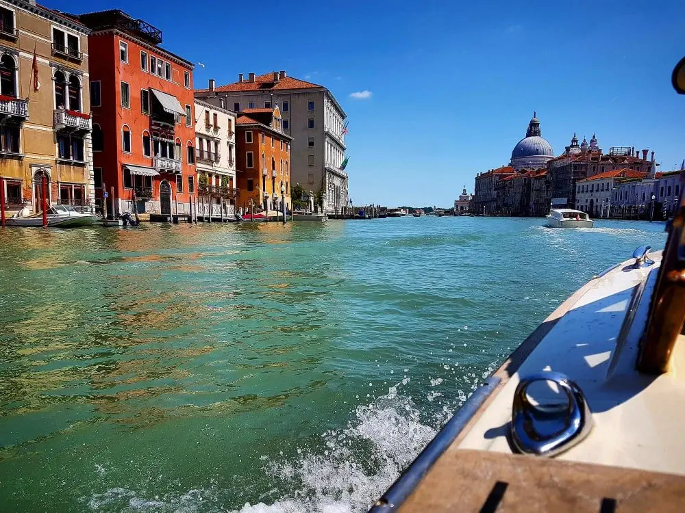 Những Khóa Học Online Về Ngôn Ngữ Và Văn Hóa Italy