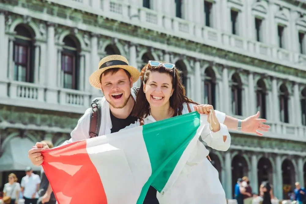 Cách Tham Gia Các Hoạt Động Ngoại Khóa Tại Trường Học Italy