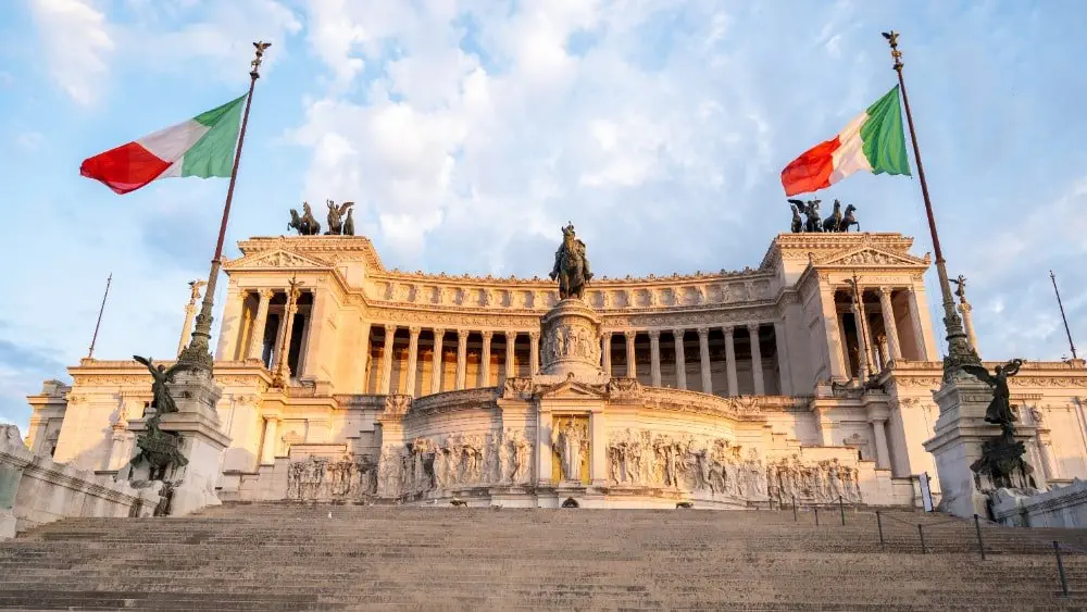 Kinh Nghiệm Du Lịch Tự Túc Tại Italy