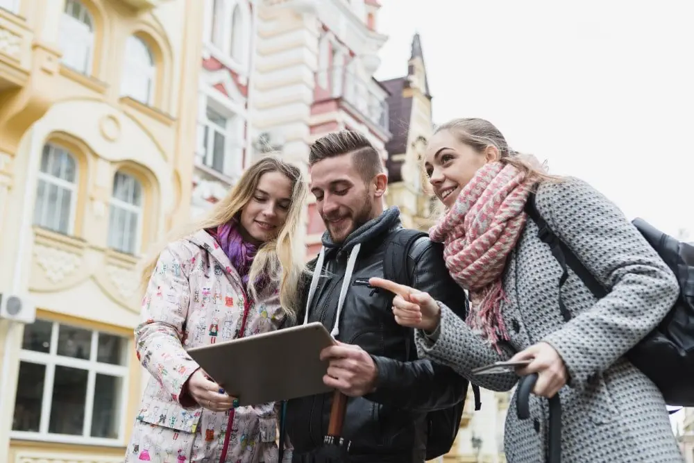 Cách Tạo Ấn Tượng Tốt Với Giảng Viên Tại Italy