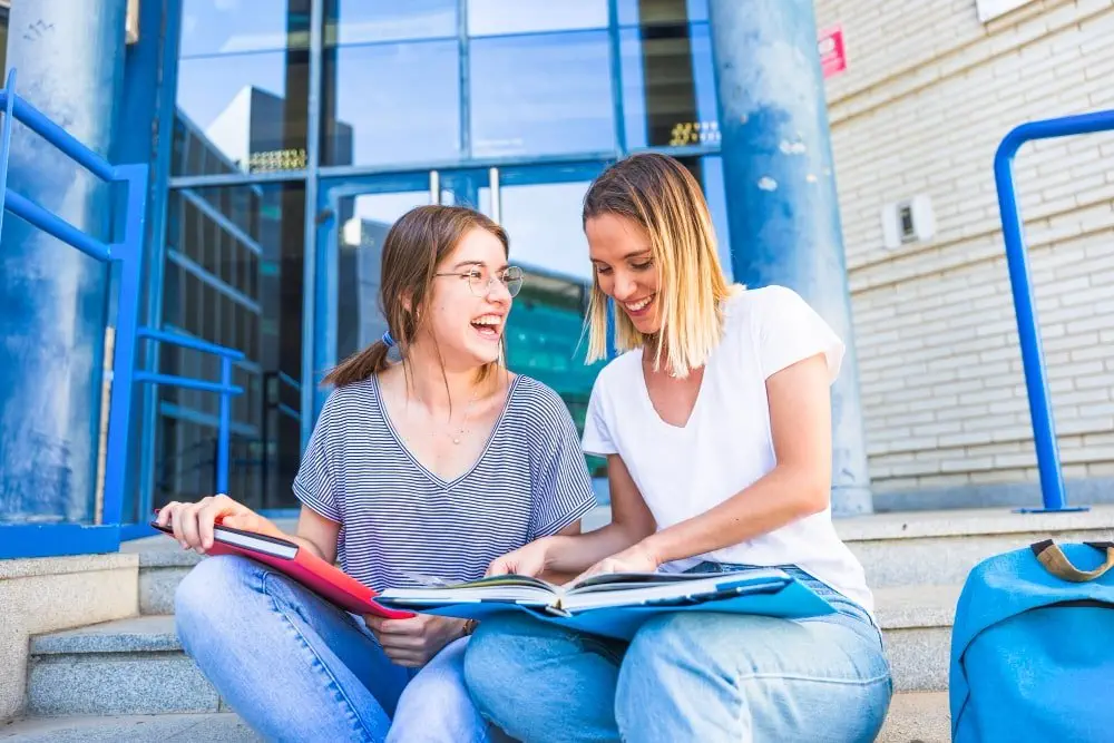 Những Khóa Học Tiếng Ý Dành Cho Trẻ Em Tại TP.HCM: Cơ Hội Mở Rộng Tư Duy Ngôn Ngữ Và Văn Hóa